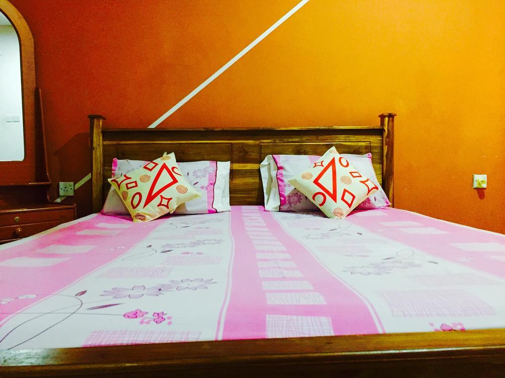 Sandra Guesthouse 담불라 외부 사진